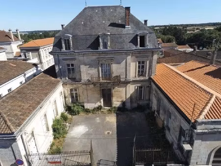 vente maison 14 pièces 49 m² ruffec (16700)