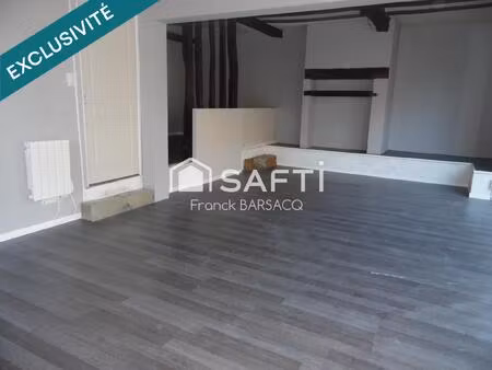 ensemble immobilier situe en bourg centre