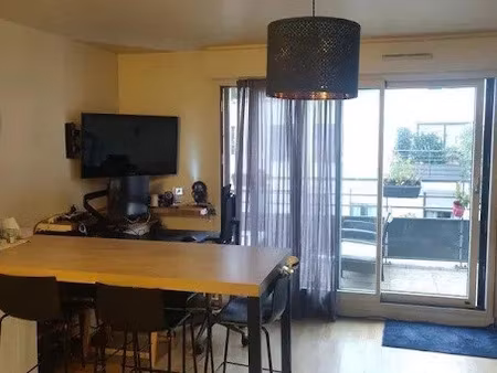 location appartement 2 pièces 47 m² à issy-les-moulineaux (92130)  1 650 €