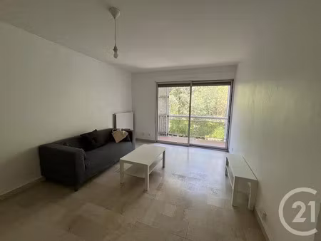 location meublée appartement 2 pièces 53 m² à montpellier (34000)  745 €