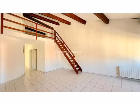 location appartement 3 pièces 65.74 m² à vidauban (83550)  701 €