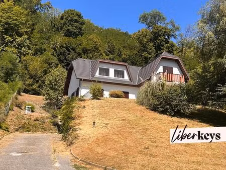 maison familiale de caractère – 145 m² habitables – 5 chambres – terrain de 2 690 m² – l'a