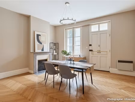 maison 5 pièces - 121 m²