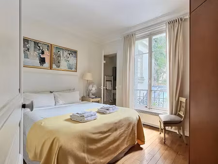 location meublée appartement 2 pièces 38.78 m² à paris 6ème (75006)  1 699 €