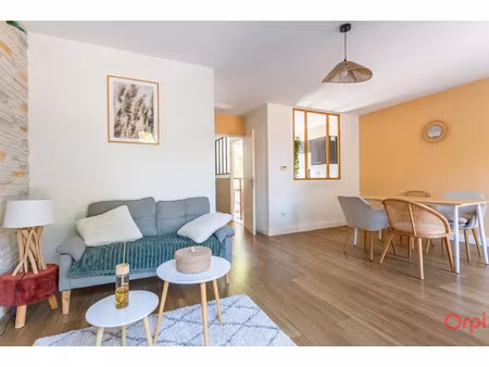 location meublée maison 4 pièces 75.58 m² à sainte-genevieve-des-bois (91700)  1 420 €