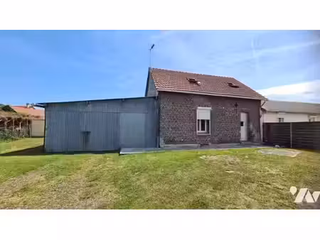 location maison 4 pièces 66 m² à brouchy (80400)  680 €