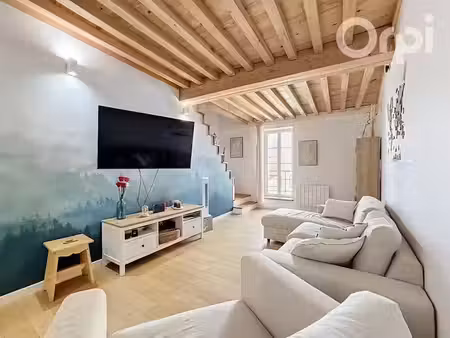 location meublée maison 3 pièces 104.71 m² à dallet (63111)  855 €
