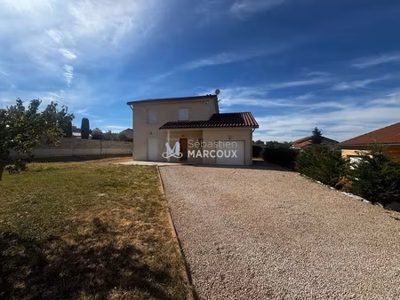 location maison 6 pièces 109.89 m² à montbrison (42600)  950 €