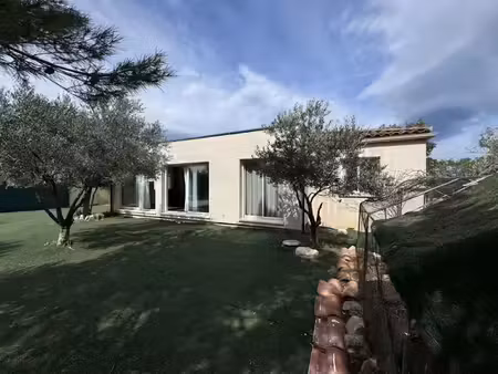 location villa 4 pièces 114.03 m² à saint-paul-et-valmalle (34570)  1 464 €