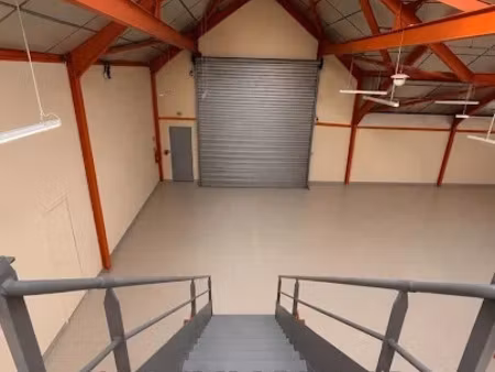 location locaux professionnels 0 pièces à alençon (61000)  900 €