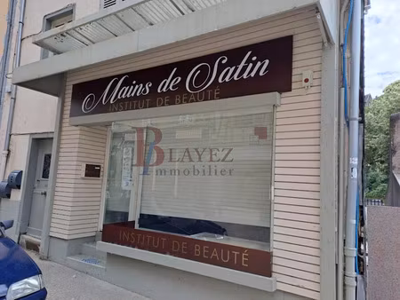 location locaux professionnels 0 pièces 32 m² à tulle (19000)  330 €