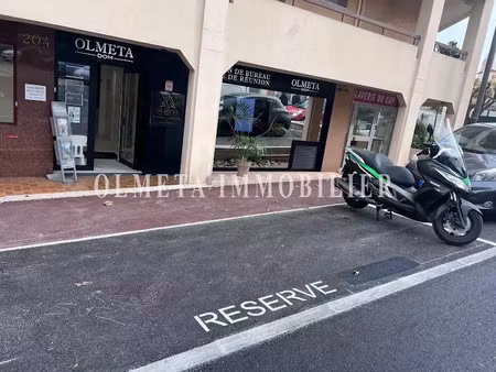 location locaux professionnels 3 pièces 50 m² à roquebrune-cap-martin (06190)  1 500 €
