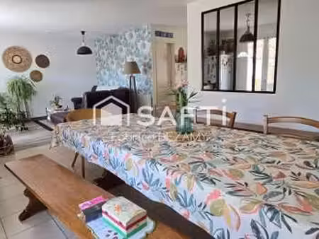 vente maison à saint-étienne-de-brillouet (85210) : à vendre / 83m² saint-étienne-de-brill