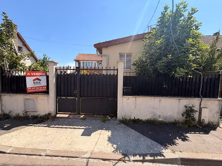 maison bobigny 4 pièce(s) 37.74 m2