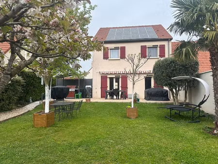 maison familiale sans travaux à issou - 7 pièces - 113 m² - jardin 400 m²