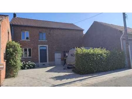 maison 3 chambres  135m²  4 façades