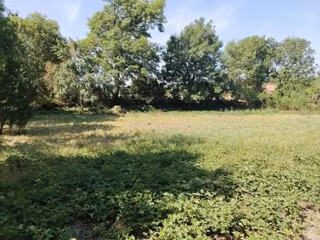 terrain constructible viabilisé à vendre