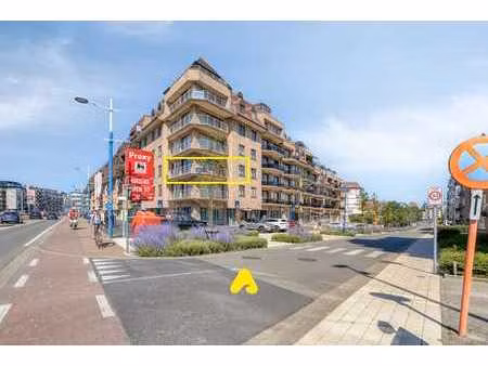appartement d'angle avec 3 chambres