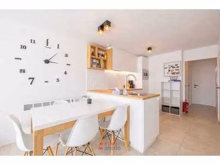 superbe appartement d'une chambre à vendre sur la rue de ...