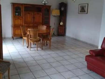 location maison au pian-médoc (33290) : à louer / 86m² le pian-médoc