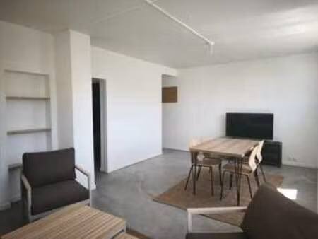 location appartement 5 pièces colocation au mans pontlieue - rocade (72000) : à louer 5 pi