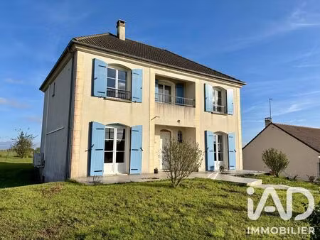maison à chenoise (77160)