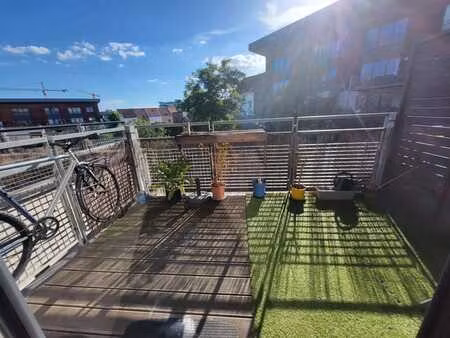 duplex 2ch 100m² hab. + 2 terrasses (10m² et 7m²) à saisir!