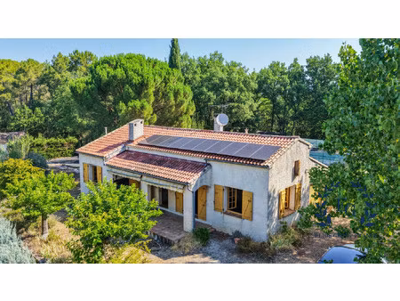 maison de plain-pied avec piscine  dépendance 72 m2 et terrain