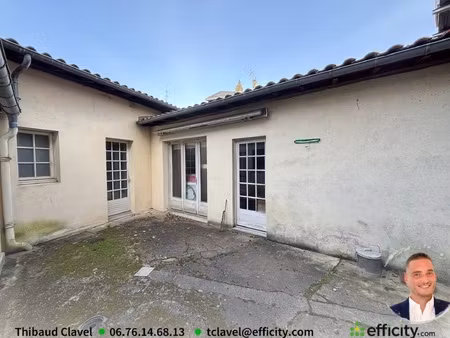 immeuble 10 pièces - 300 m²