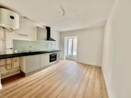 location appartement 2 pièces à saint-brieuc (22000) : à louer 2 pièces / 38m² saint-brieu