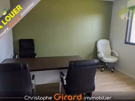 location bureaux et commerces à lanvallay (22100) : à louer / 13m² lanvallay