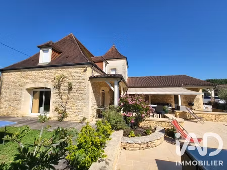 vente maison traditionnelle 9 pièces