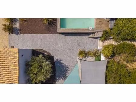 villa roquebrune-sur-argens (83)