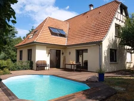 maison au mont national 194 m² 8 pièces  terrain 771 m²  avec piscine
