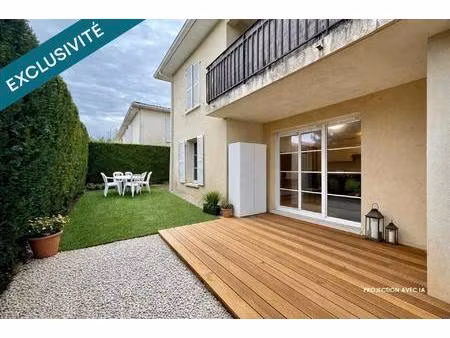 appartement t2 (calme  jardinet  parking et tram)