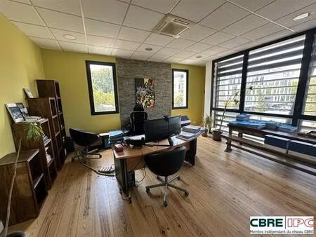 location bureau bayonne 175 m²