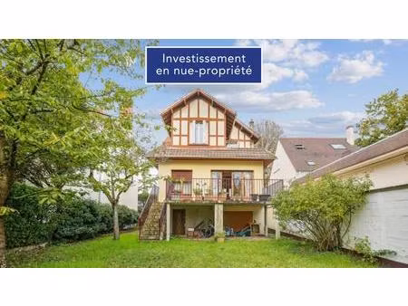 maison avec jardin au vesinet