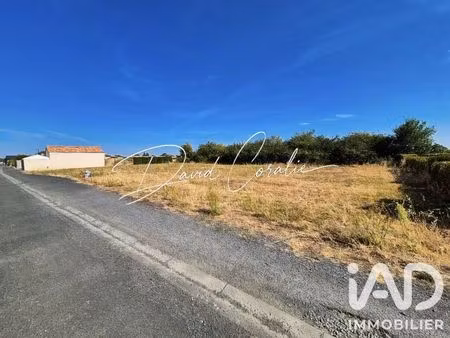 terrain à bâtir à loretz-d’argenton (79290)