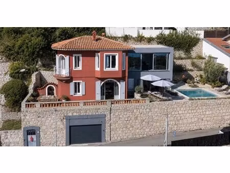 magnifique maison 5 pieces avec vue mer panoramique  double garage  possibilite piscine