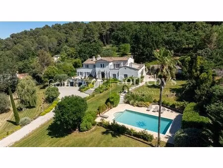valbonne propriété de prestige avec maison de gardien sur 2 hect