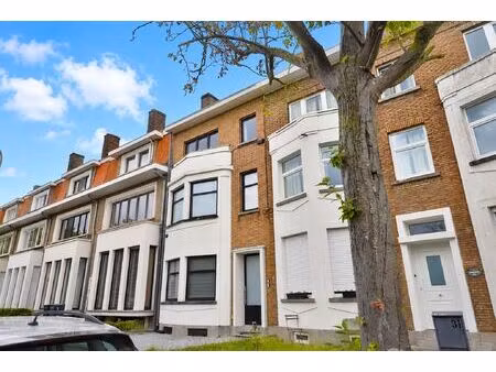 appartement te huur in kortrijk met 2 slaapkamers