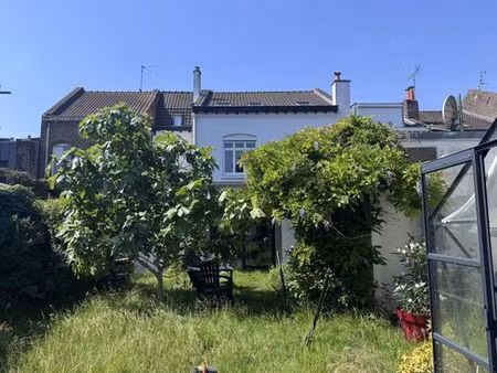 maison de 9 pièces de luxe en vente à lille  france