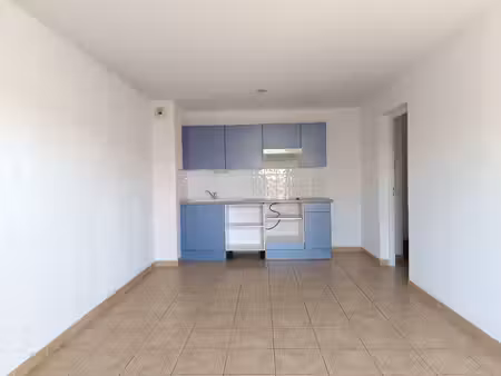 location appartement 3 pièces 55m² narbonne 11100