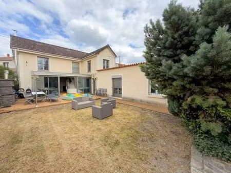 maison de prestige de 150 m2 en vente le raincy  île-de-france