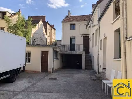 prestigieux immeuble de rapport en vente à cormeilles-en-parisis  île-de-france