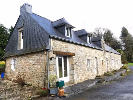 vente maison 4 pièces 165 m² à plouray (56770)  199 500 €