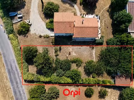 rare terrain à vendre rue du chay angoulins 698 m²
