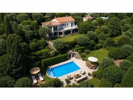 villa de luxe de 8 pièces en vente spéracèdes  france