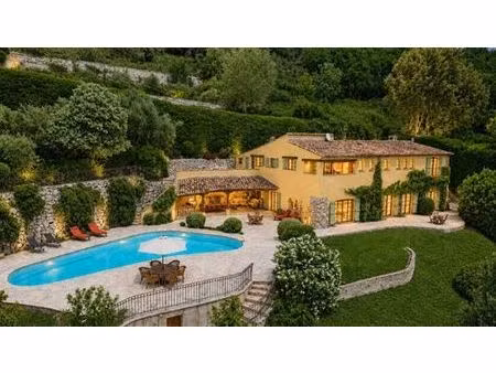 villa de 8 pièces de luxe en vente vence  provence-alpes-côte d'azur