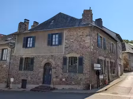 vente maison 6 pièces 212 m² uzerche (19140)